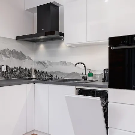 Memorable With Balcony In By Renters * Wisla